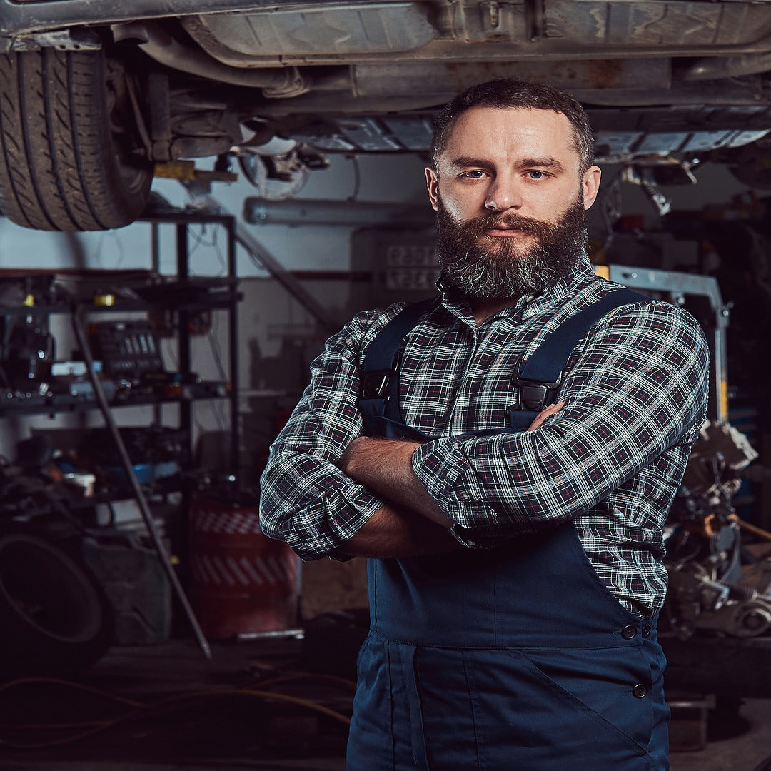 files/bearded-expert-mechanic-dressed-uniform-standing-with-crossed-arms-against-car-lift-garage-ig-square-1080-1080_2.jpg